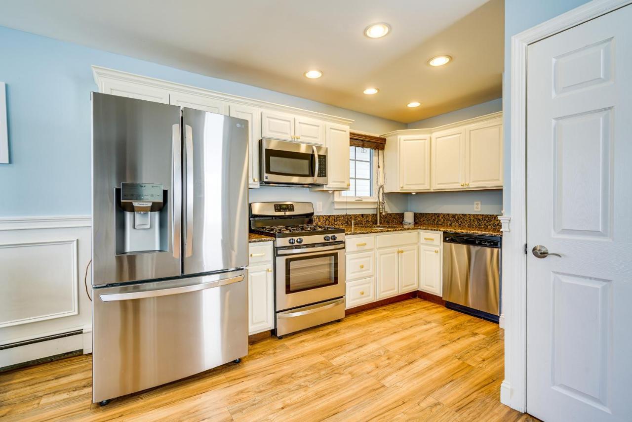 New Jersey Abode - Near Theme Parks, Walk To Beach Keansburg Buitenkant foto