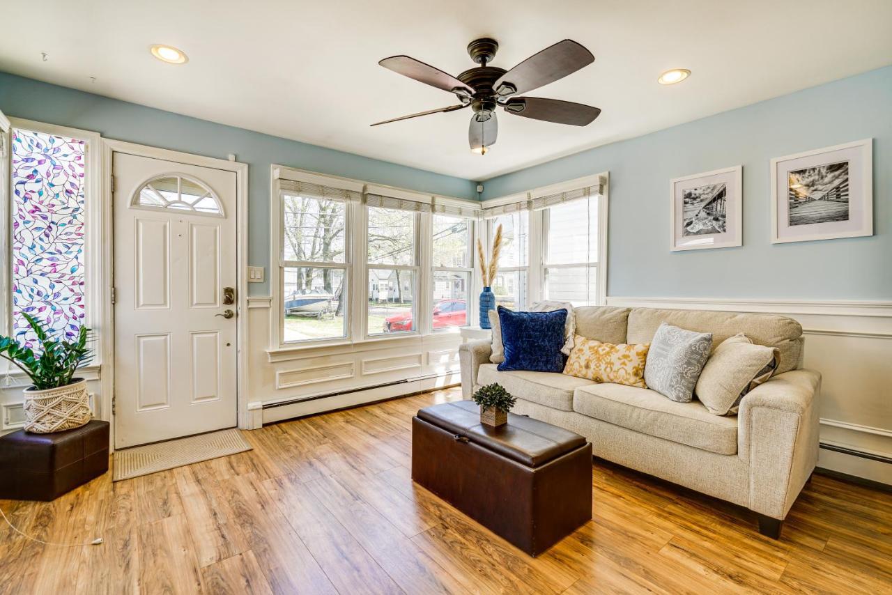 New Jersey Abode - Near Theme Parks, Walk To Beach Keansburg Buitenkant foto