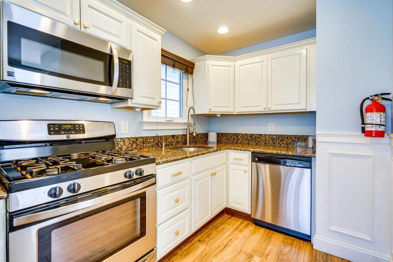 New Jersey Abode - Near Theme Parks, Walk To Beach Keansburg Buitenkant foto