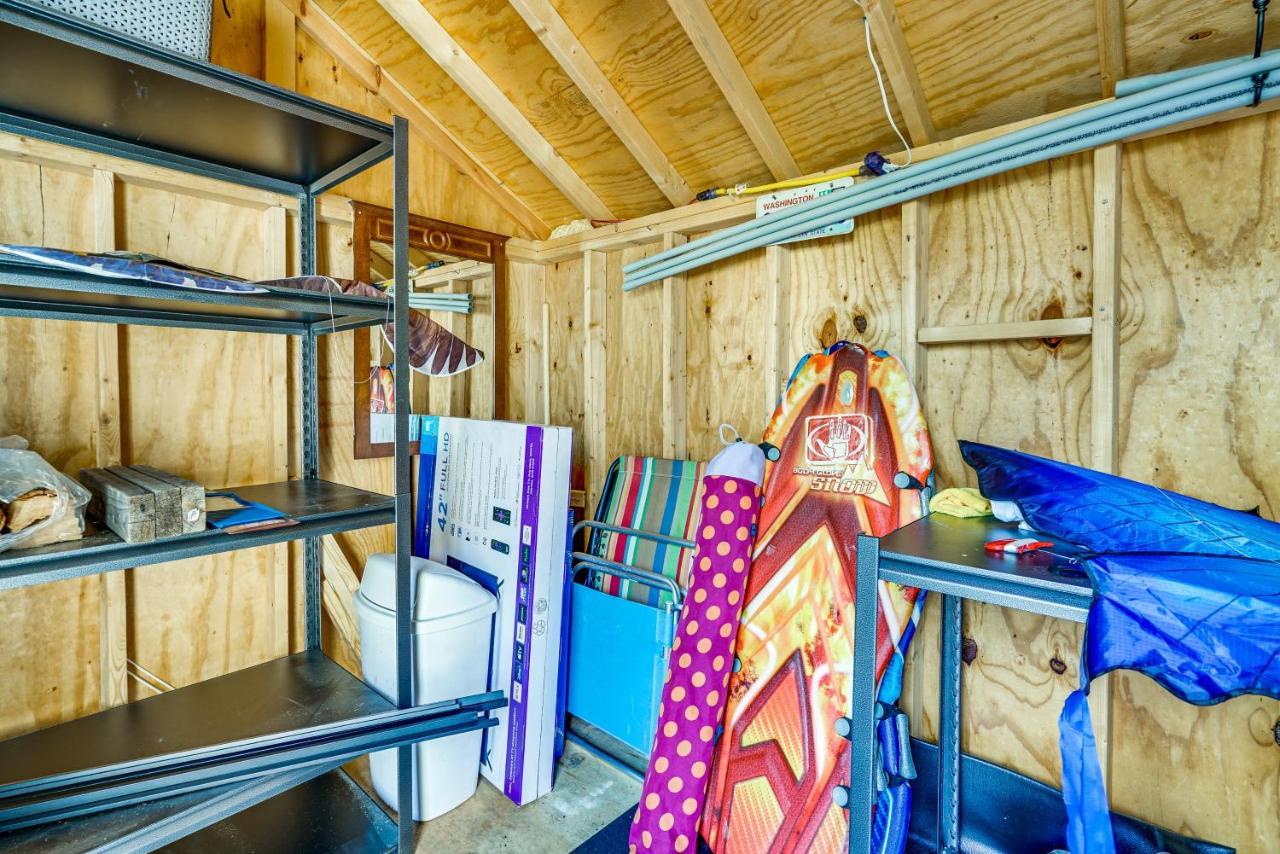 New Jersey Abode - Near Theme Parks, Walk To Beach Keansburg Buitenkant foto